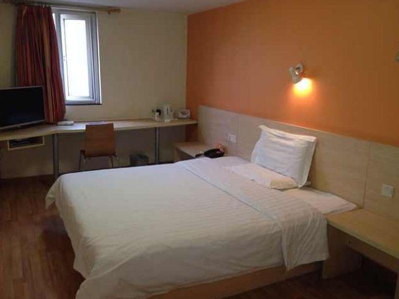 7Days Inn Dalian Xinghai Square Lianhe Road Metro Station מראה חיצוני תמונה